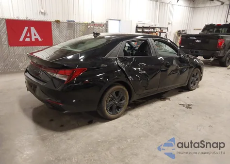 2023 Hyundai Elantra Sel from USA, damaged, VIN KMHLM4AG9PU562076